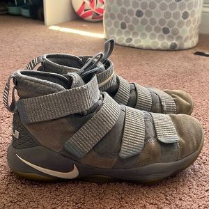 Cool Grey Nike Lebron Soldier 11s